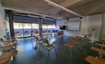 EOI Escola Oficial d' Idiomes de Girona