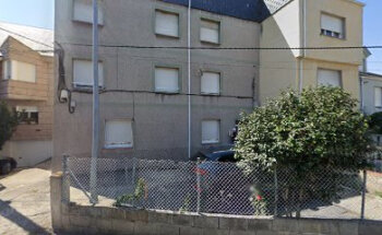 The Queen's Park English Academy