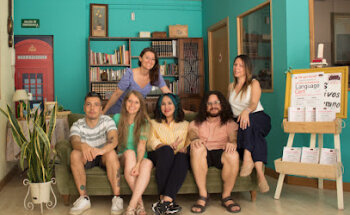 Salón de idiomas