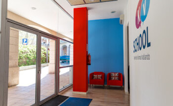 KV School Academia de Idiomas