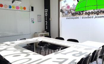 McLanguage Center