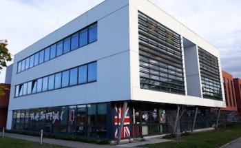 Wall Street English Besançon