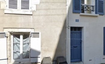 Au Clos Garden