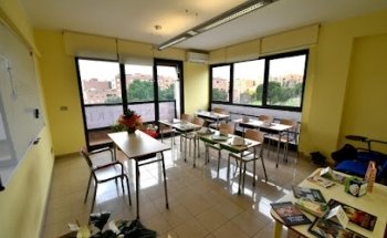 FRONTISTERION - Centro linguistico culturale pedagogico