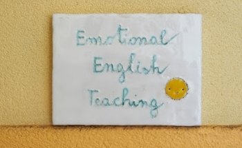 Emotional English Teaching
