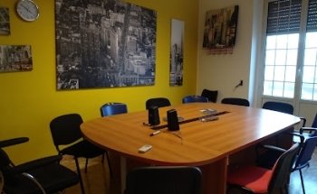 The English Academy