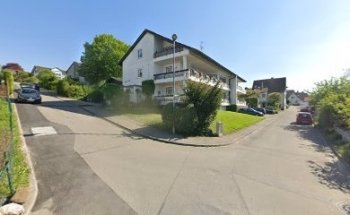 Nachhilfe- und Sprachschule Einstein