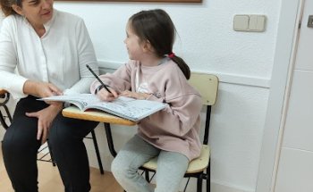Castletown Idiomas