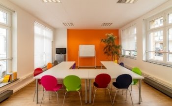 Polyglot Kids Sprachschule | Düsseldorf