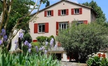Is Aix en Provence