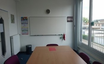 inlingua Sprachencenter & Bildungsakademie MK